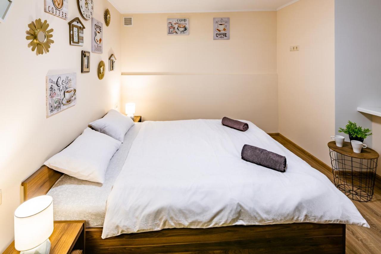 Apartmán Romari Rynok Square 3 Lvov Exteriér fotografie