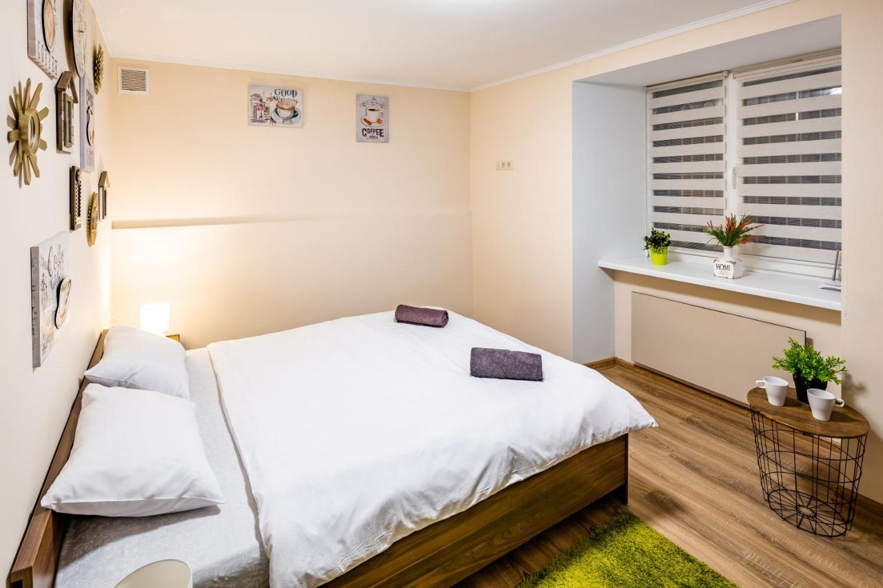 Apartmán Romari Rynok Square 3 Lvov Exteriér fotografie