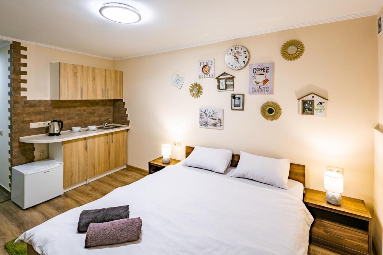Apartmán Romari Rynok Square 3 Lvov Exteriér fotografie