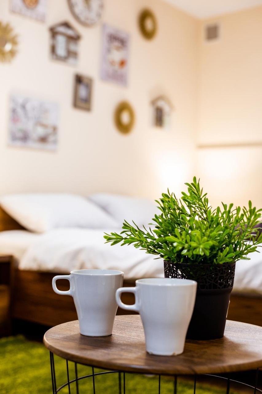 Apartmán Romari Rynok Square 3 Lvov Exteriér fotografie
